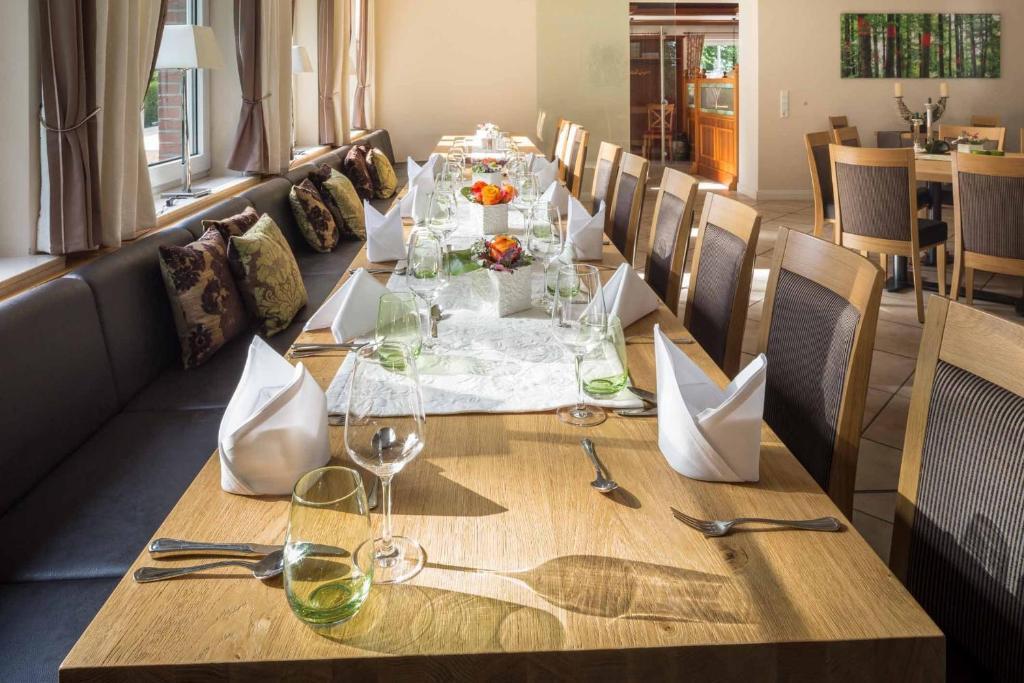 Hotel Elfbuchen 카셀 외부 사진